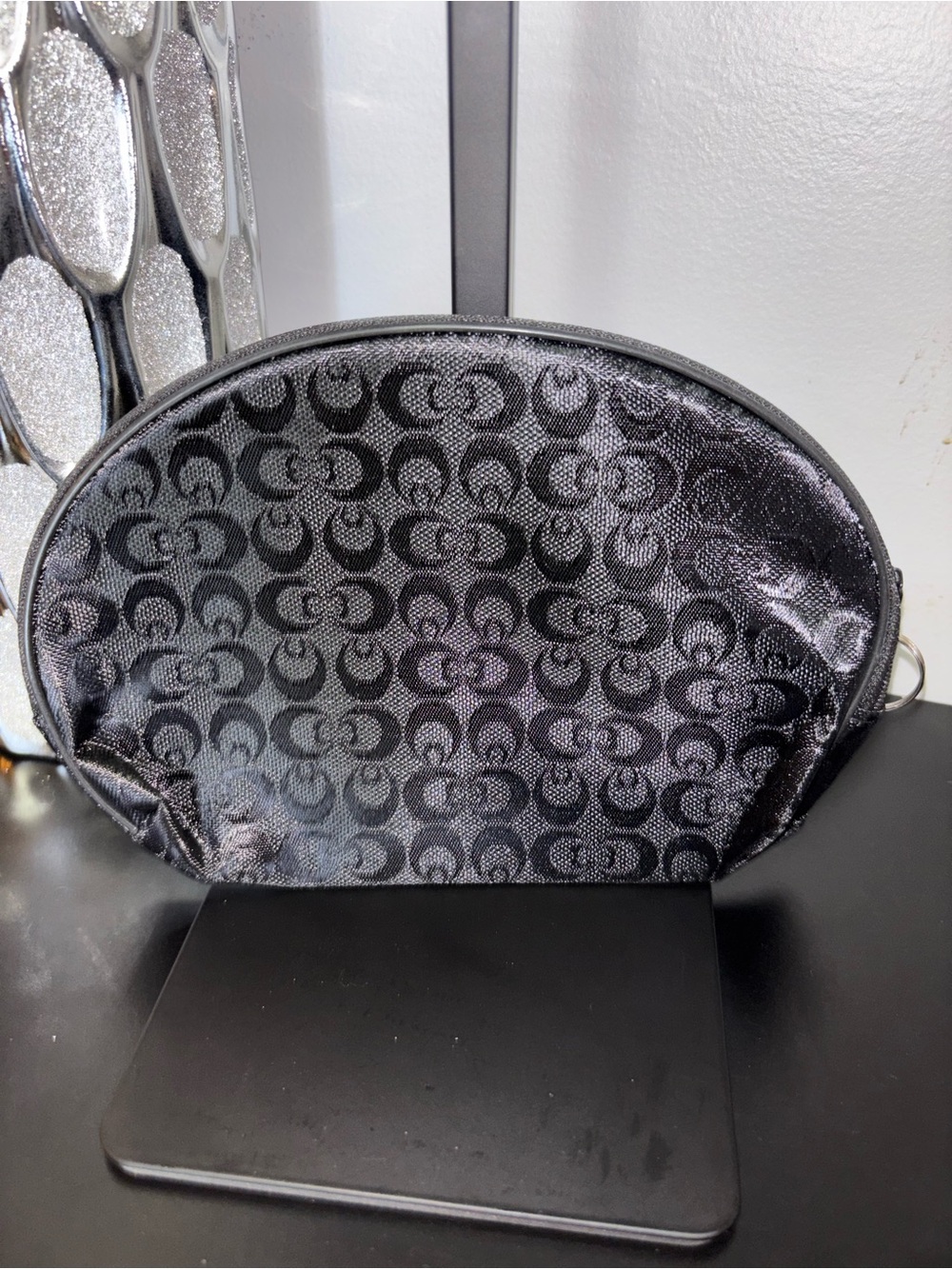 Fashion- Signature Monogram Cosmetic Bag ✨